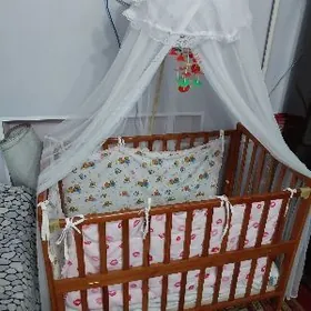 Детский кровать