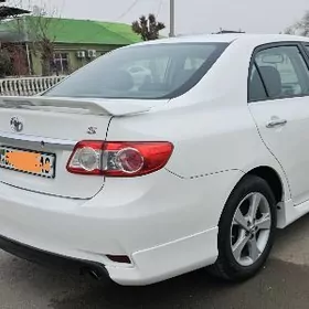 Toyota Corolla 2012