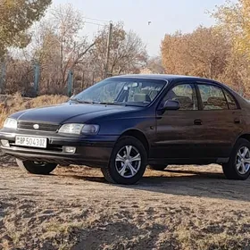 Toyota Carina 1995