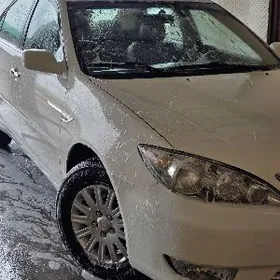 Toyota Camry 2005