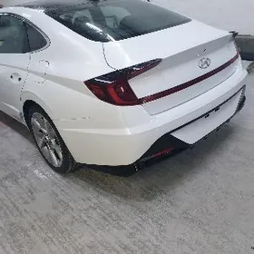 Hyundai Sonata 2021