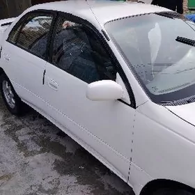 Toyota Carina 1995