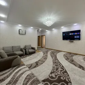 2 мкр 3 комнаты 1 этаж +огород