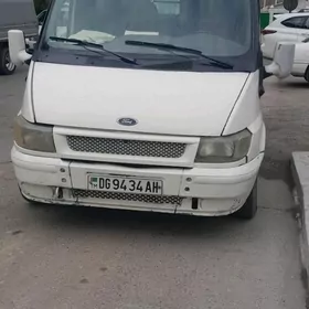 Ford Transit Connect 2009