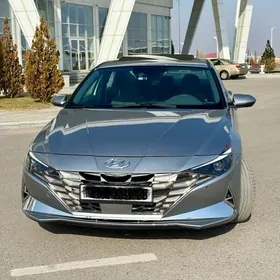 Hyundai Elantra 2021