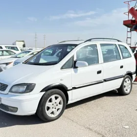 Opel Zafira 2004
