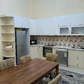 arenda Türkmenbasy sayoly elit