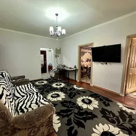 4 КОМ-105м,3 ЭТ.МИР7!