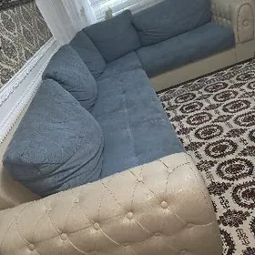 Угловой диван