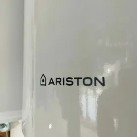 Ariston Бойлер Водонагреватель