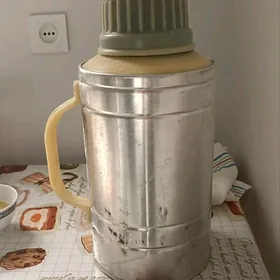 Termos sowetskiý 5 litr