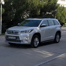 Toyota Highlander 2017