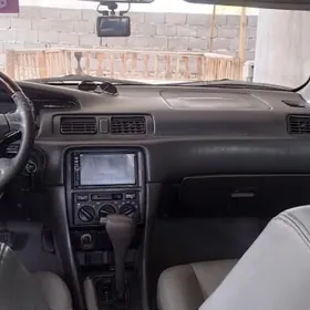 Toyota Camry 1997