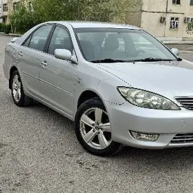 Toyota Camry 2005