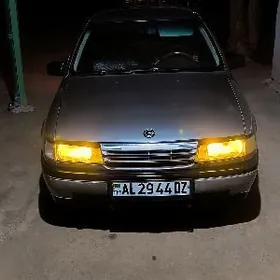 Opel Vectra 1990