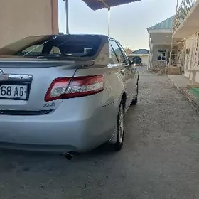 Toyota Camry 2010