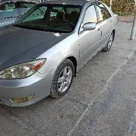 Toyota Camry 2003