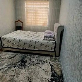 Dosaf 1etaž 1/2komnat