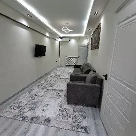 11 mkr. 3/2 etaj. 1w2 KOMNAT