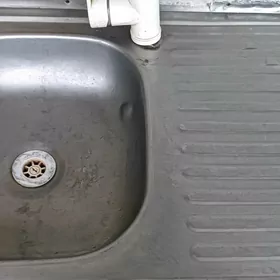 kuhnya moyka ulanylan