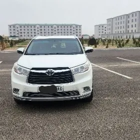 Toyota Highlander 2015