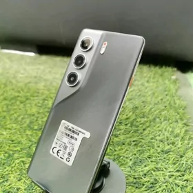 Tecno Camon 40 Pro