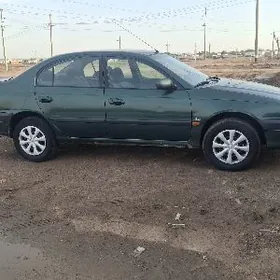 Toyota Avensis 2000
