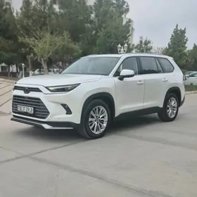 Toyota Grand Highlander 2024