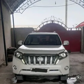 Toyota Land Cruiser Prado 2015