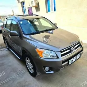 Toyota RAV4 2010