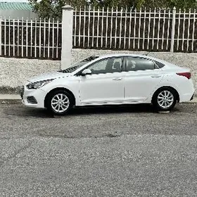 Hyundai Accent 2018