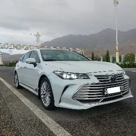 Toyota Avalon 2019