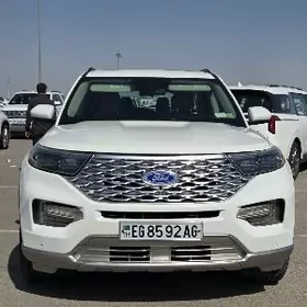 Ford Explorer 2022