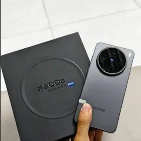 vivo 200s 12/512gb
