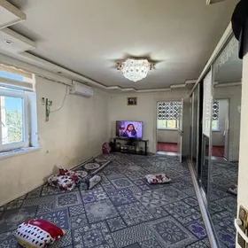 30mkr 2nji etaź 1komnat