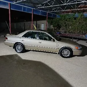 Toyota Camry 1997