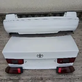 Багажник и бампер. плафонами