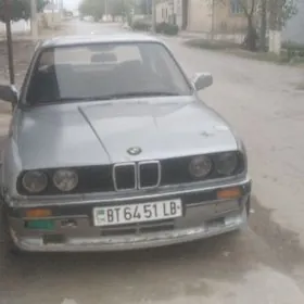 BMW 325 1989
