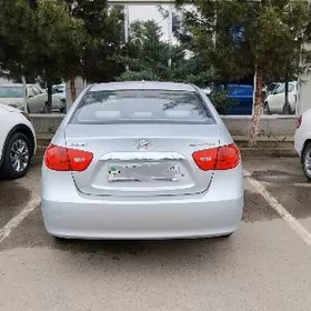 Hyundai Elantra 2010