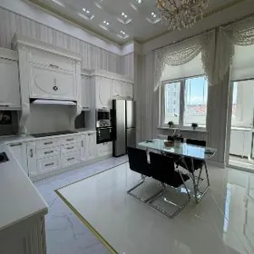 Чехова элитка 3 ком 5 этаж