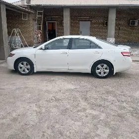 Toyota Camry 2008