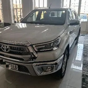 Toyota Hilux 2025