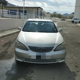 Toyota Camry 2005