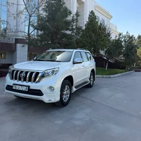 Toyota Land Cruiser Prado 2014