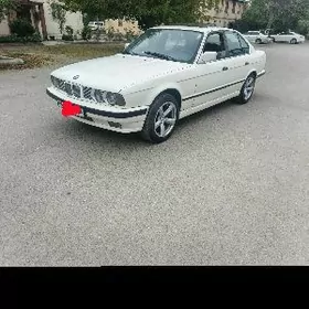 BMW 5 Series 1992