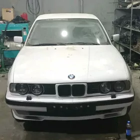 BMW E34 1992