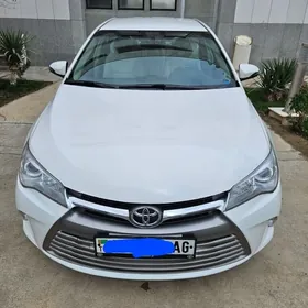 Toyota Camry 2017