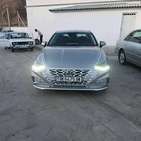 Hyundai Sonata 2021