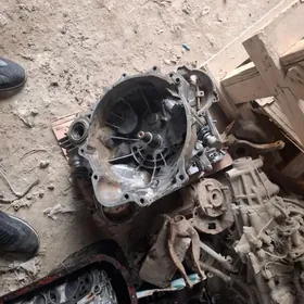 митсубиси  дивагел каропка1.8л