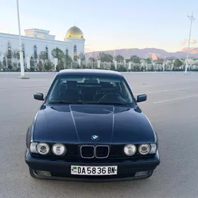 BMW E34 1989